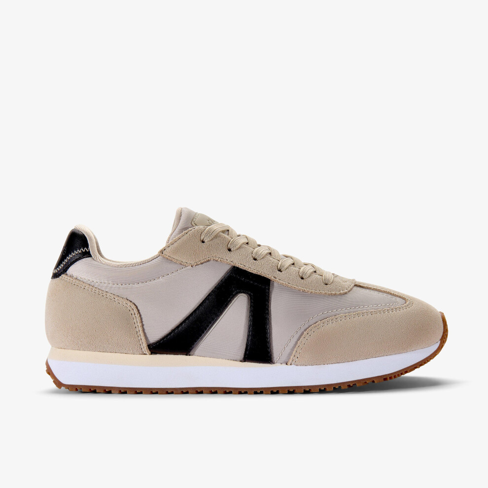Clarks Women's Beige Calo Run Combination Trainers | Size: 4/Standard Fit - Image 2