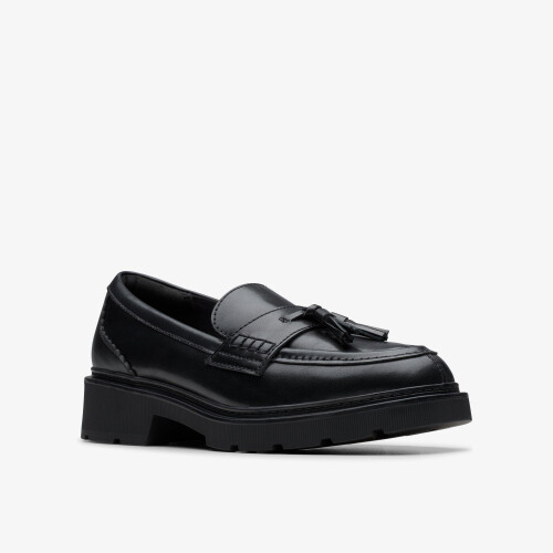 Clarks (Wide, 4 (Adults')) Lauryl Tassel Black Leather 2