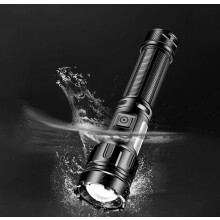 Militärische taktische LED-Taschenlampe mit 800 Lumen, XHP50 + COB-LED, USB-C-Ladefunktion, einstellbarem Fokus, IPX4-Schutz und integriertem Notfall