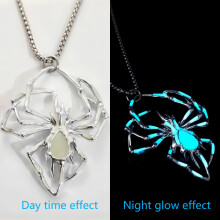 Glow in Dark Spider Pendant Necklace 6cm Hip Hop Alloy Jewelry Blue Green Light 60cm Chain