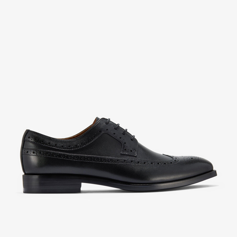 Clarks (Standard, 10 (Adults')) Banstead Tip Black Leather
