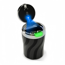 Popolník do auta, popolník s vekom odolným voči zápachu, automatické LED svetlo, vysoko kvalitný materiál, dlhá životnosť, jednoduch