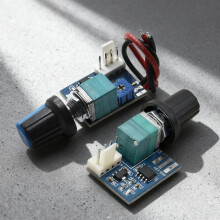 Easy installation PWM Fan Controller Single Output 12V 4Pin for Computer Case without wire