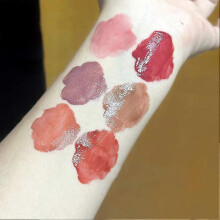 (2g, 03) Water Gloss Lip Gloss Lightweight and Mirror Surfaces J0O5