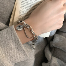(SL0385, 925 silver) Silver Tone Charm Bracelet, Engraved Smile Disc & Heart Pendant, Thick Chain Fashion Bracelet for Women