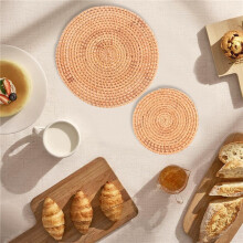 4 Pack Handwoven Rattan Coasters,Table Woven Trivet for Hot Dishes Plates Cup,Pot Holder for Table,Heat Resistant Mats