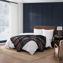 Tommy Hilfiger - Filt, Ultra-Mjuk Plyschfilt för Säng eller Soffa, Mysig Sängkläder med Enfärgad Baksida & Skräddarsydd Kant