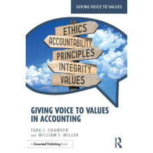 Giving Voice to Values in Accounting by Tara Shawver Paperback Book