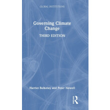 Governing Climate Change by Harriet Bulkeley Hardcover Book