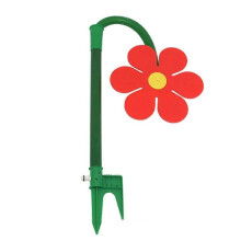 (Red) Arroseur de pelouse amusant Crazy Dancing Daisy