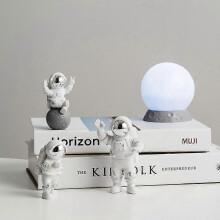 (3PCS*Silver) Astronaut Figurine Desktop Decor Spaceman Toy Kids Party Gift