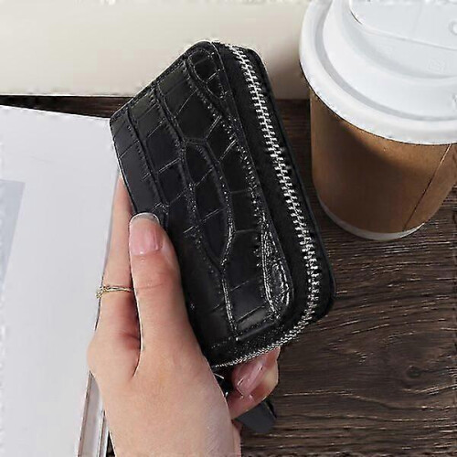 Ladies' Simple Short Wallet with Alligator Pattern and Zipper Design for Easy Access 2