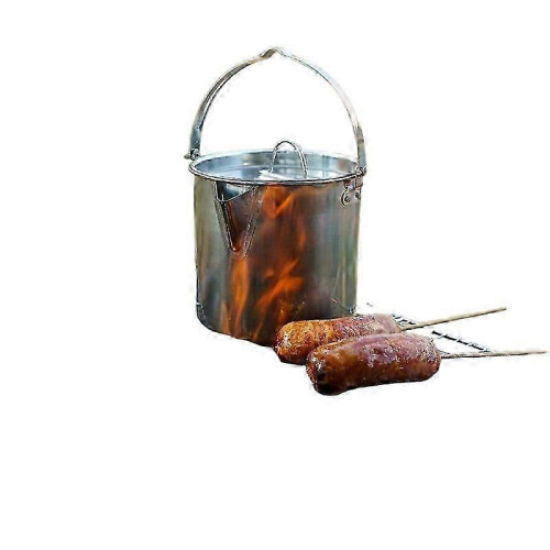 Churrasqueira externa quadrada, aquecimento uniforme, ideal para grelhar peixe e carne.