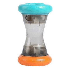 Jouet interactif robuste pour chien, idéal pour lutter contre l'ennui et enrichir son vocabulaire. Distributeur de friandises à alimentation lente.