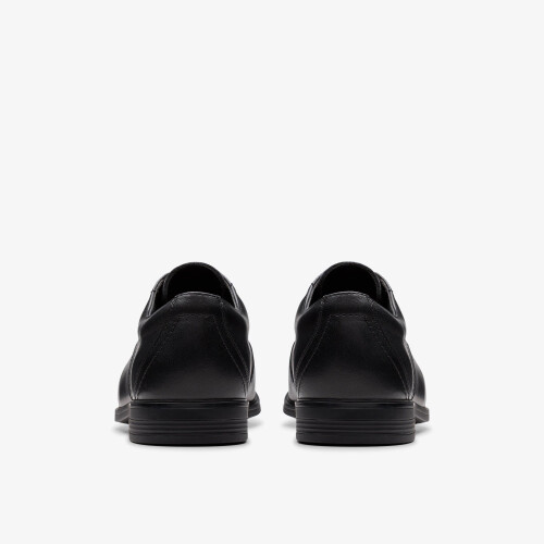 Clarks Jonwin Step Y Black Leather 2