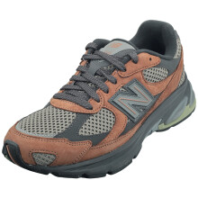 (8) New Balance 2010 Unisex Casual Trainers in Brown Black