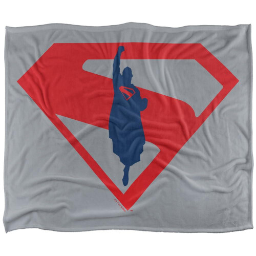 Superman (152cm x 127cm, Multicoloured) Superman 2025 Flight Soft Touch Logo Blanket