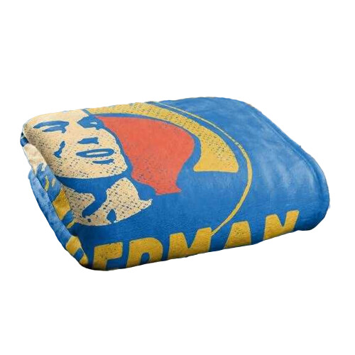 Superman (152cm x 127cm, Multicoloured) Superman Superman Circle Soft Touch Blanket 1