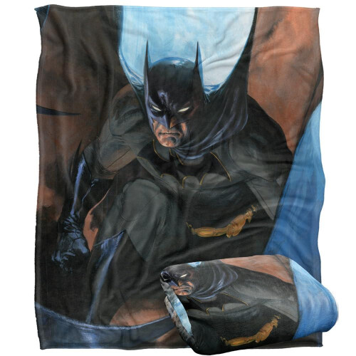 Batman (147cm x 91cm, Multicoloured) Batman Action Pose Polyester Soft Touch Blanket 1