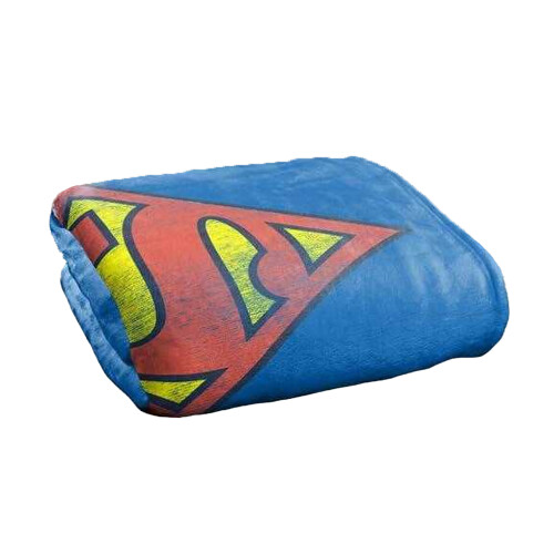 Superman (152cm x 127cm, Multicoloured) Superman Retro Logo Distressed Blanket 1