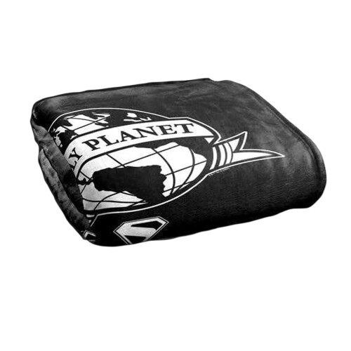 Superman (152cm x 127cm, Multicoloured) Superman Daily Planet Scroll Soft Touch Blanket 1