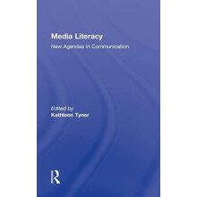 Media Literacy New Agendas in Communication Hardcover Book