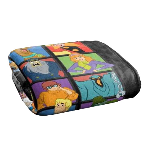 Scooby Doo (152cm x 127cm, Black/Multicoloured) Scooby Doo Character Square Blanket 1