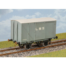 Parkside PS07 LMS 12ton Van O Gauge