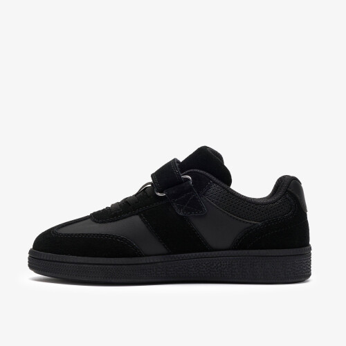 Clarks (Wide, 7 (Children's)) Cypress Step Kid Black 1
