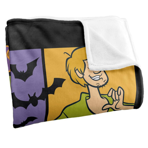 Scooby Doo (152cm x 127cm, Multicoloured) Scooby Doo Squares Supersoft Blanket 2