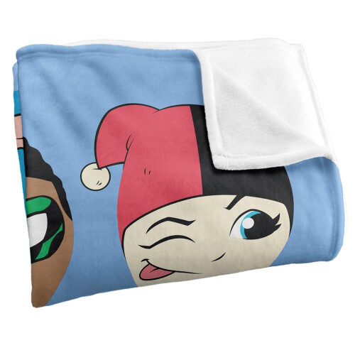 DC Comics (147cm x 91cm, Multicoloured) DC Comics Super Friends Easter Egg Blanket 2