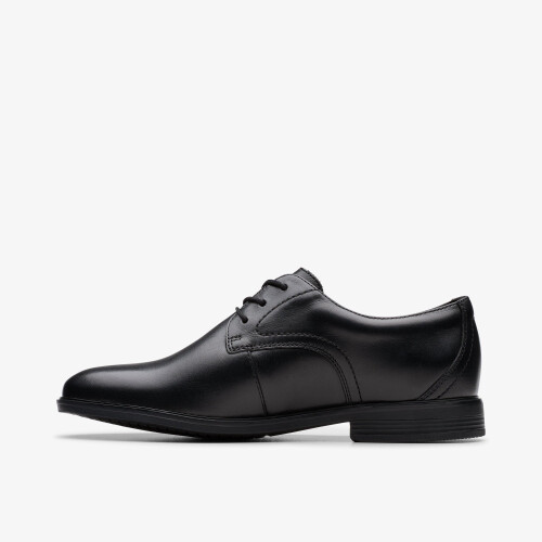 Clarks (Wide, Not Specified) Jonwin Step Y Black Leather 1