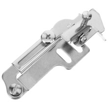 Máquina de costura multifuncional com medidor, calcador, agulhas, calcadores de liga metálica e ferro de passar doméstico.
