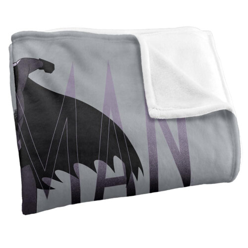 Batman (147cm x 91cm, Multicoloured) Batman Caped Crusader Running Soft Touch Blanket 2