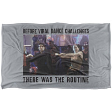 (91cm x 147cm, Multicoloured) Friends Before Viral Dance Soft Touch Blanket