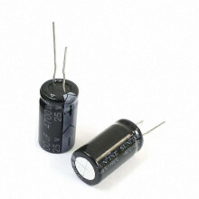 6 Qty 4700µF 25V Vertical Mount Aluminum Electrolytic Units for Circuit Boards