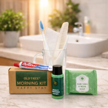 Old Tree Morgonkit För Hotell - Pack Om 50 Gästtoalettkit Med Shampoo, Tvål, Kam, Tandborste & Tandkräm