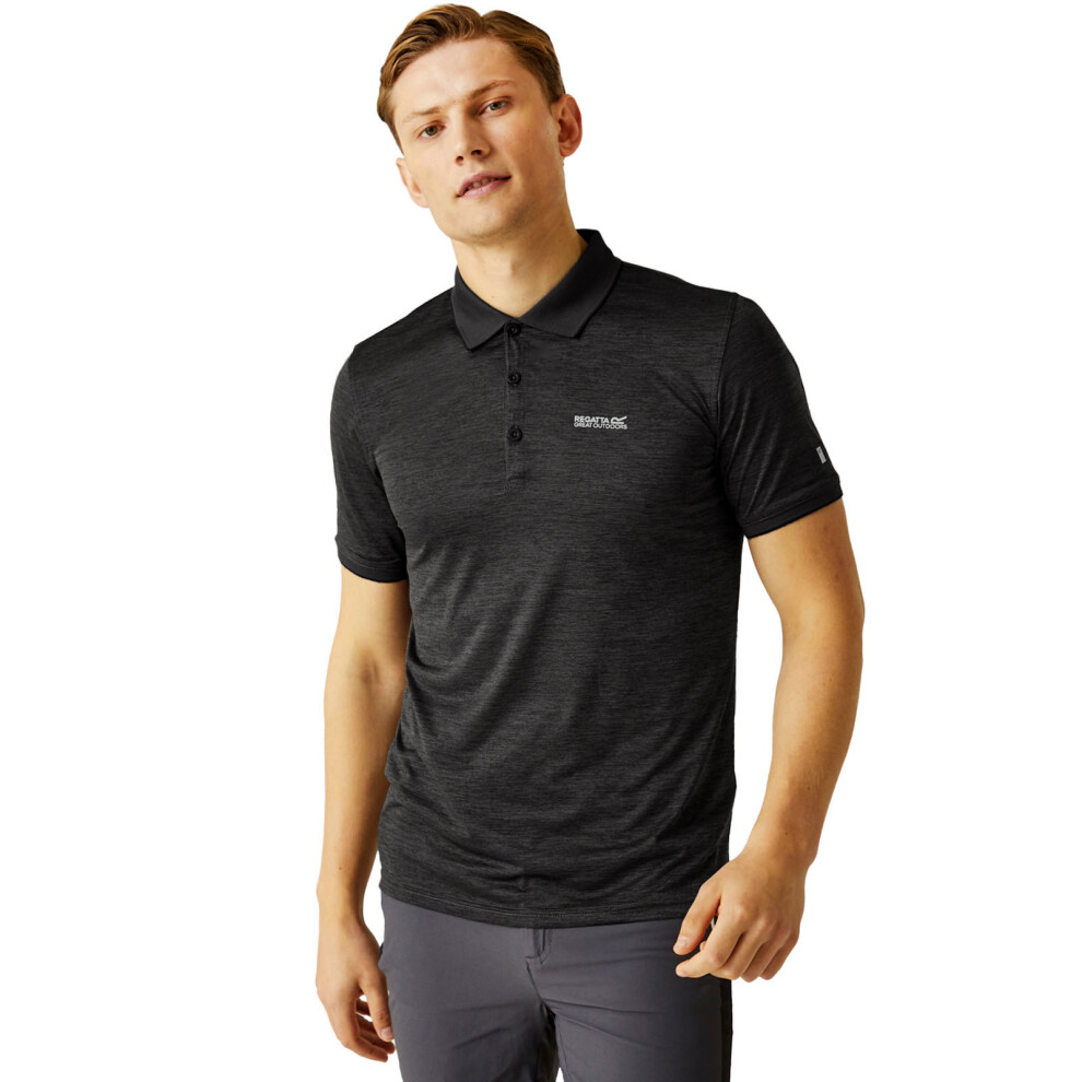 Regatta Men's Jet Black Remex Active Polo Shirt In | Size: 2XL - Image 3