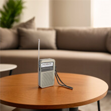Draagbare FM AM SW-Miniatuurradio met 3,5 mm Hoofdtelefoonaansluiting voor Noodgevallen Binnen en Buiten