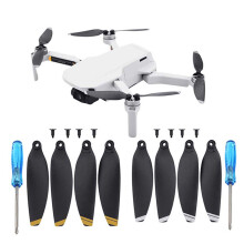 4 stuks vervangende dronepropellerbladen voor DJI Mavic Mini4726F, zilverkleurig, compatibel met DJI Mavic Mini, ultralicht en duurzaam.