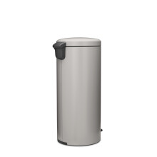 Brabantia NewIcon Pedal Bin 30L, Large Waste Bin for Kitchen, Soft Closing Lid, Light Pedal Operation, Removable Inner Bucket, Non-Slip Base