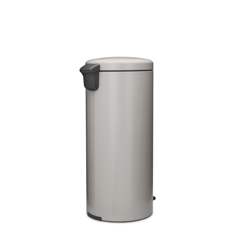 Brabantia NewIcon Pedal Bin 30L, Large Waste Bin for Kitchen, Soft Closing Lid, Light Pedal Operation, Removable Inner Bucket, Non-Slip Base, Soft Grey, Free PerfectFit Rubbish Bags, 29 x 38 x 68 cm - Image 2