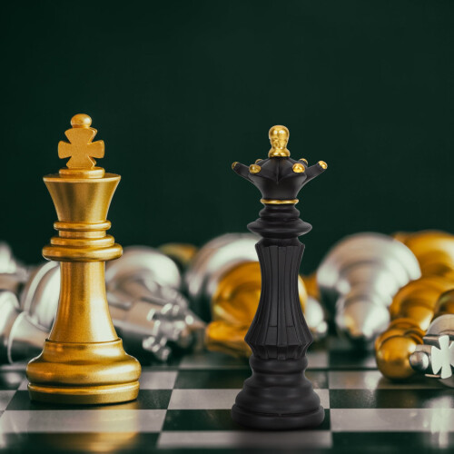 Chess Sculpture Decor Set 3 Pieces 2