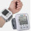 Blutdruckmessgerät mit verstellbarem Armband und LCD-Display 1