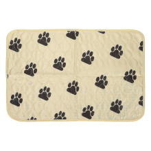 Tappetini assorbenti impermeabili e lavabili per cani e gatti, ideali per l'addestramento degli animali domestici.