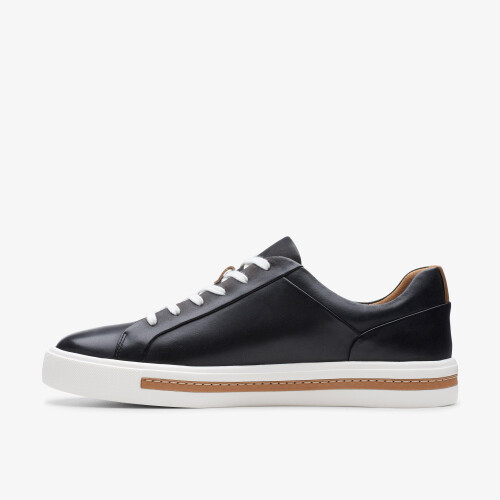Clarks (Wide, 5.5  (Adults')) Un Maui Lace Black Leather 1
