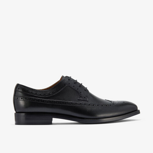 Clarks (Standard, 6.5 (Adults')) Banstead Tip Black Leather