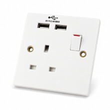 STATUS Plug Socket UK | Single Socket with Double USB Plug | White Plastic | 13A Single Switched Wall Socket | S1G13A2USBSWS4