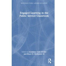 Engaged Learning in the Public Service Classroom Hardcover Book