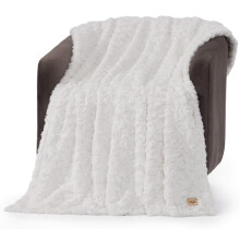 UGG 10483 Adalee Soft Faux Fur Reversible Accent Throw Blanket Luxury Cozy Fluffy Fuzzy Hotel Style Boho Home Decor Soft Luxurious Comfy Blankets for